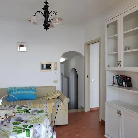 Pleasant With Charming Sea View Apartment Positano