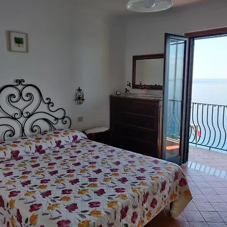 Apartment Pleasant With Charming Sea View