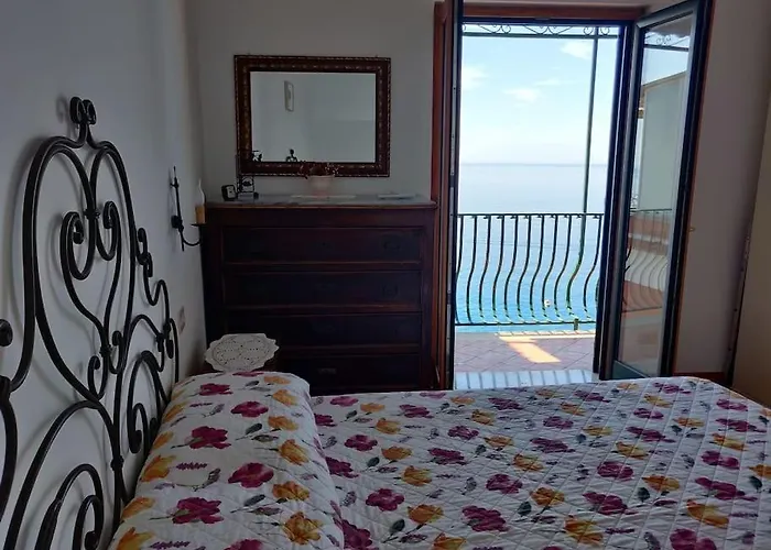 公寓 Pleasant With Charming Sea View *